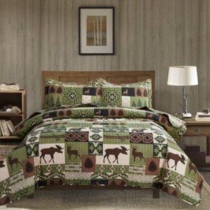 New Lodge Moose & Deer 3-Piece Bedding 100% Polyester Quilt Set • KING